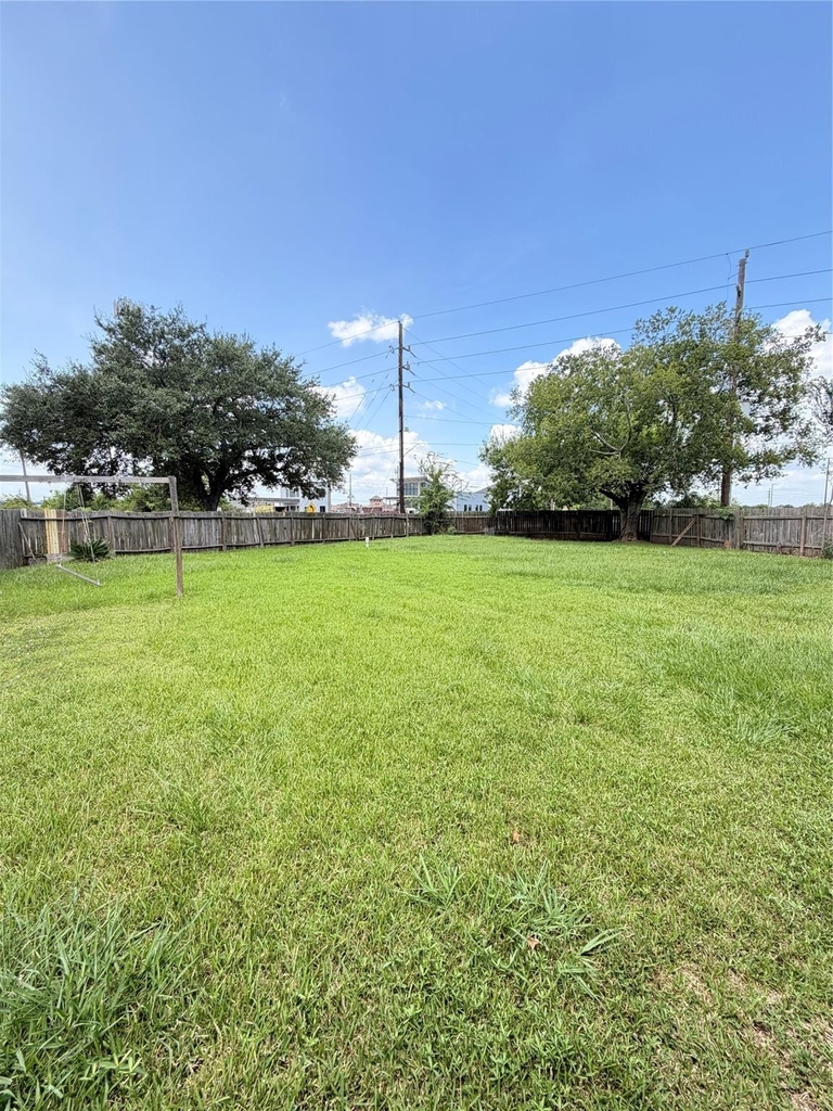 7402 Alegria Drive - Photo 25