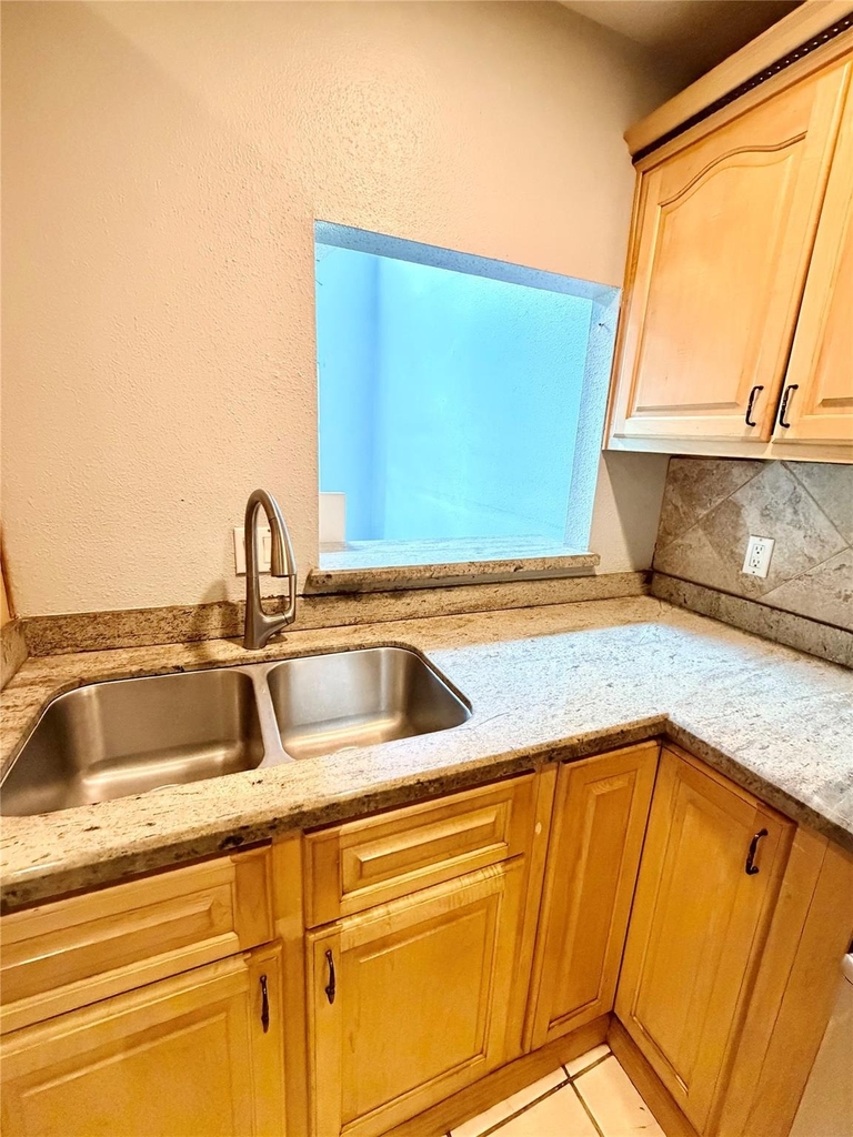 7402 Alegria Drive - Photo 15