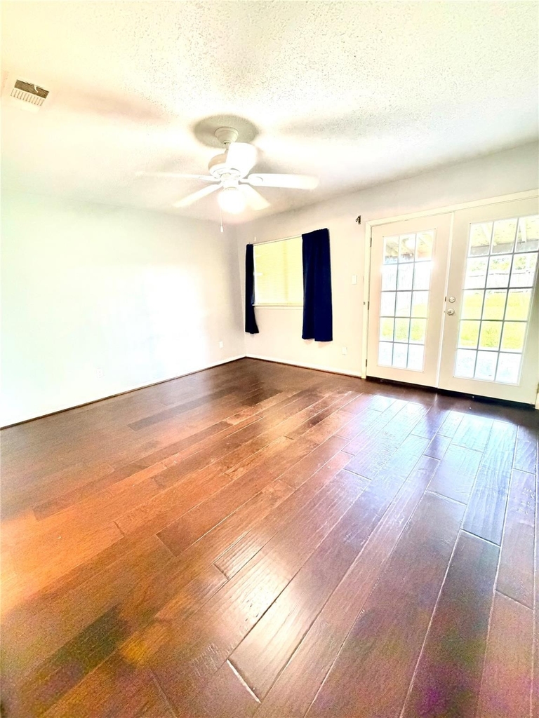 7402 Alegria Drive - Photo 20