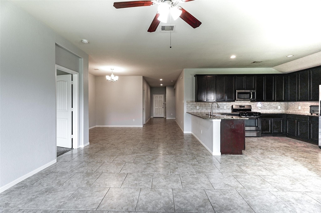29319 Dunns Creek Court - Photo 1