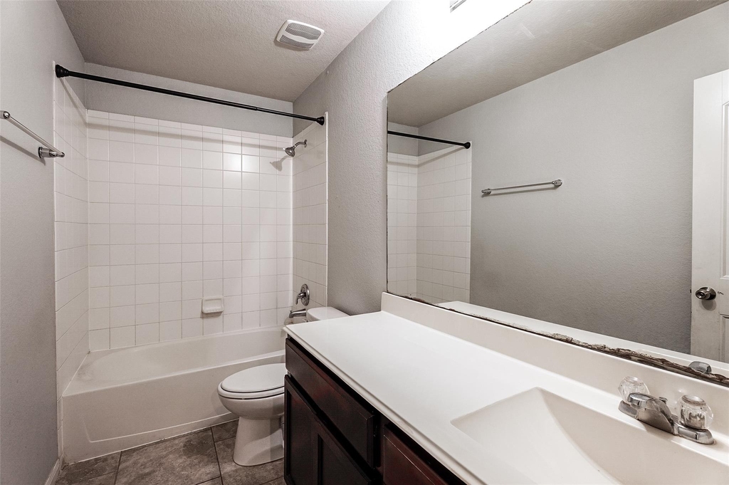 29319 Dunns Creek Court - Photo 16