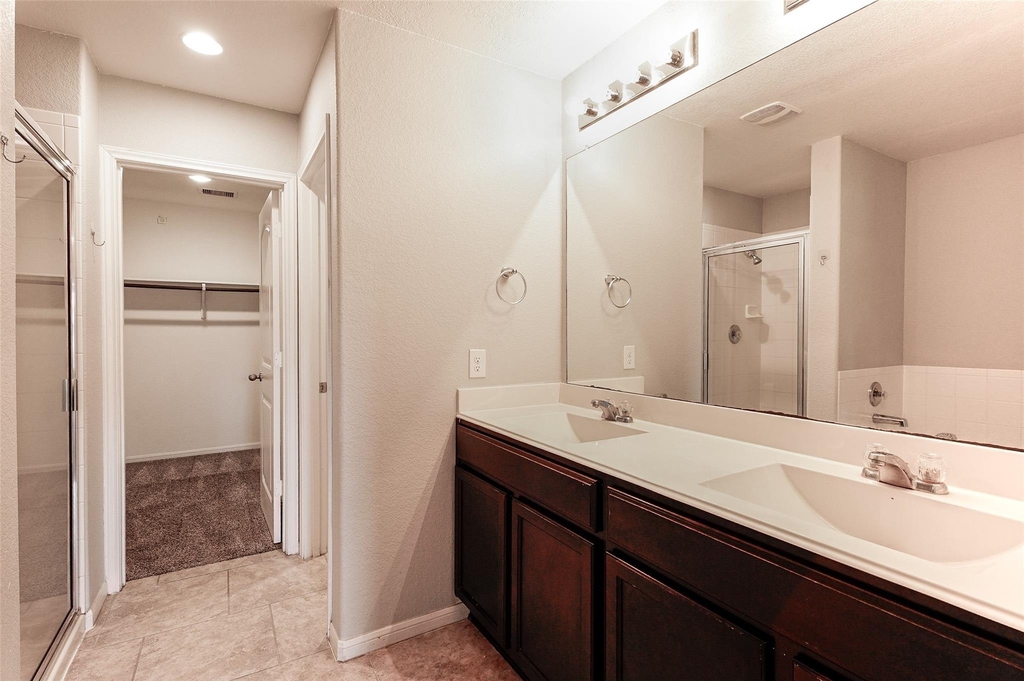29319 Dunns Creek Court - Photo 11