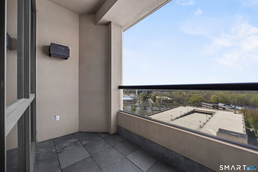 100 Parrott Drive - Photo 8
