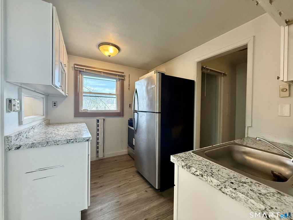 39 Waterbury Road - Photo 3
