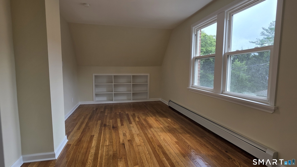 782 Center Street - Photo 17