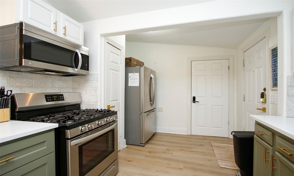 1518 Sabine Street - Photo 20