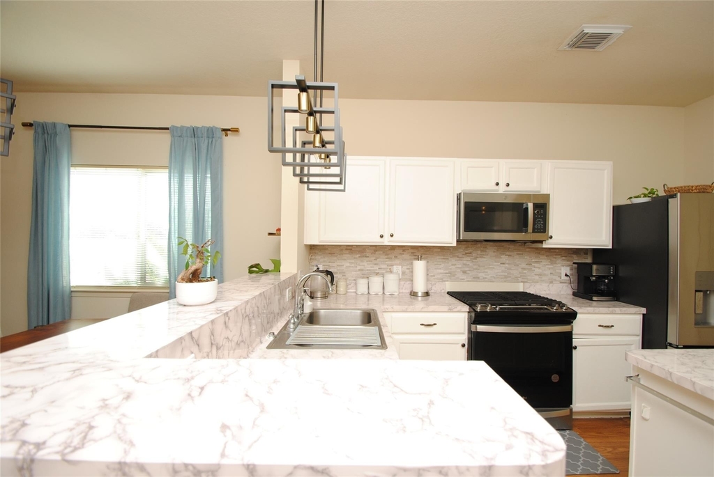 6363 Provident Green Drive - Photo 7