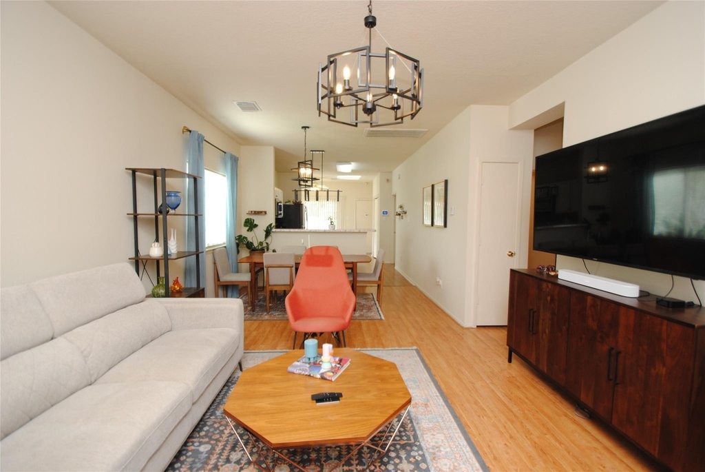 6363 Provident Green Drive - Photo 4