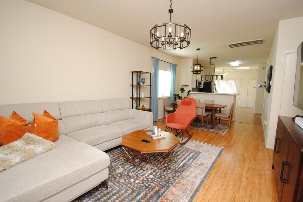 6363 Provident Green Drive - Photo 3