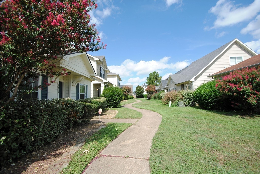 6363 Provident Green Drive - Photo 32