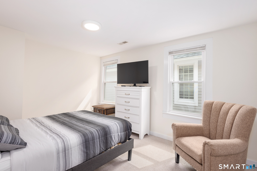 989 Fairfield Beach Road - Photo 16