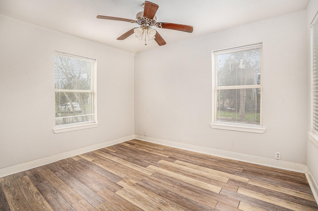 202 Beatrice Street - Photo 10