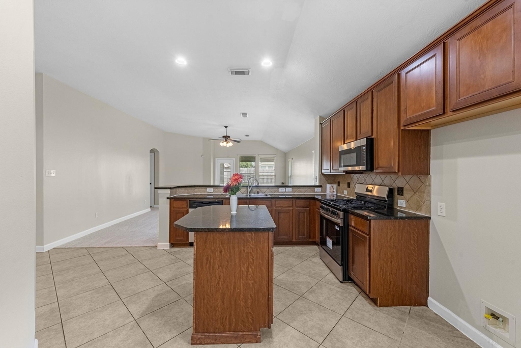 4014 Pinecrest Hollow - Photo 13