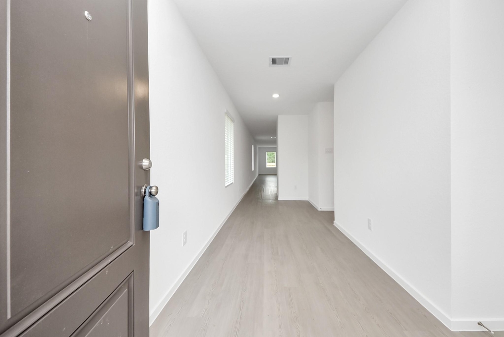 21310 Newberry Grove Lane - Photo 2