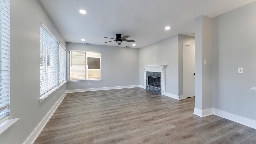 3819 W Traditions Court - Photo 6