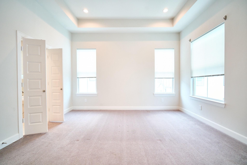 2802 Grand Fountains Drive - Photo 25
