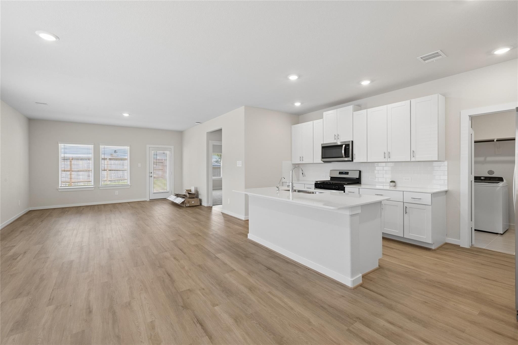6816 Hart Oak Dr - Photo 3