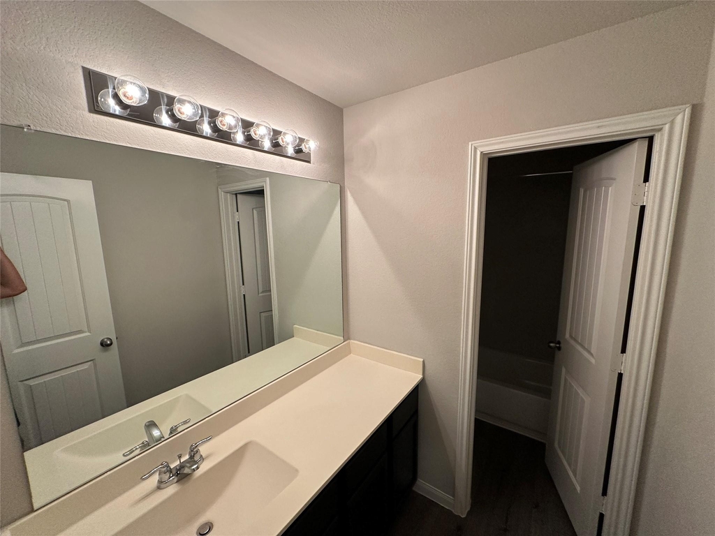 24810 Adami Veduta Court - Photo 11