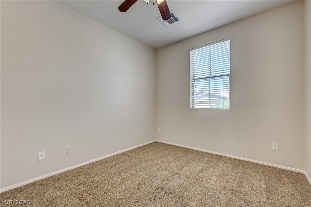 4345 Haven Point Avenue - Photo 43