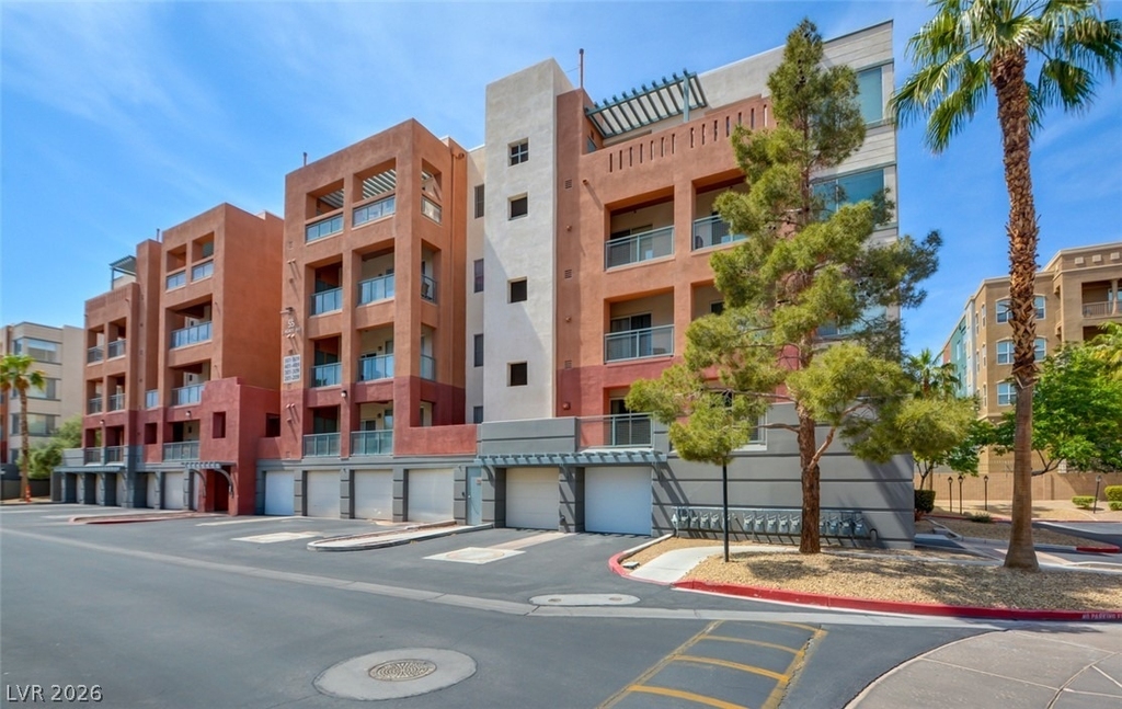 55 E Agate Avenue - Photo 1