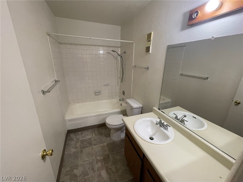 1303 Darlene Way - Photo 7