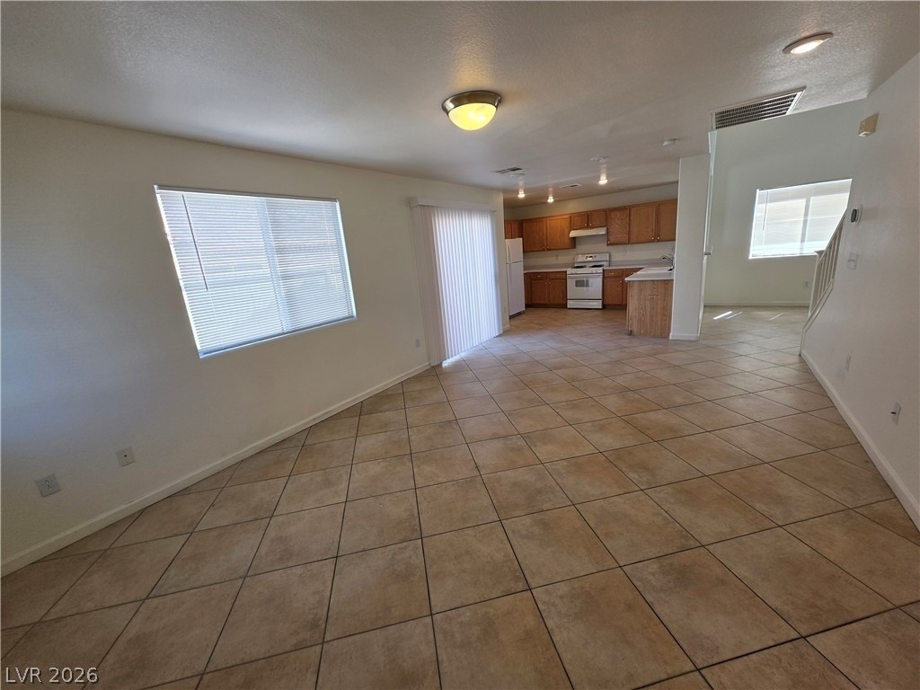 7124 Plushstone Street - Photo 2