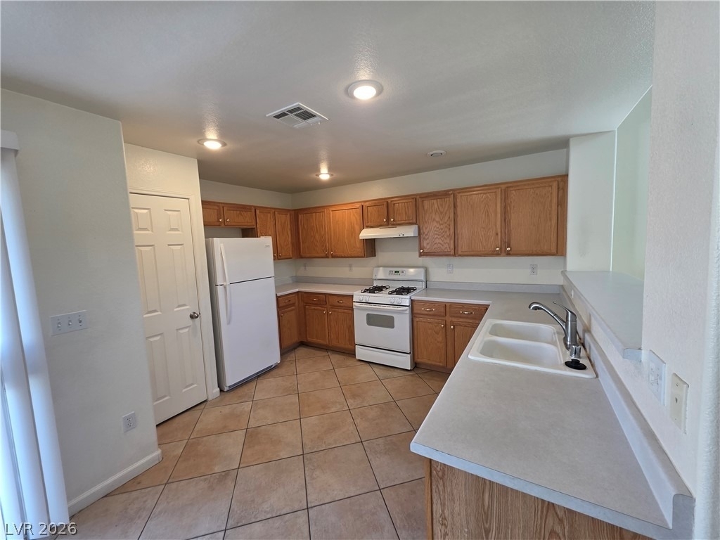 7124 Plushstone Street - Photo 4