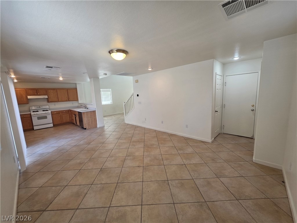 7124 Plushstone Street - Photo 3
