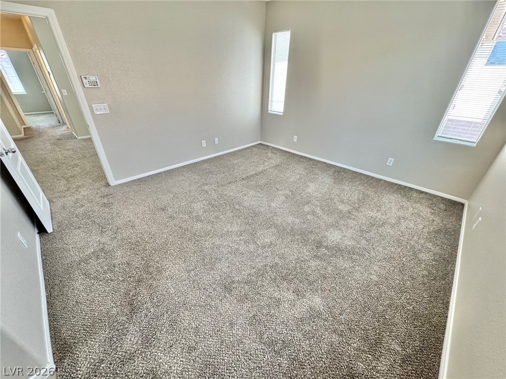 6012 Traviata Avenue - Photo 9