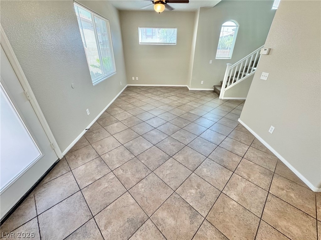 6012 Traviata Avenue - Photo 3