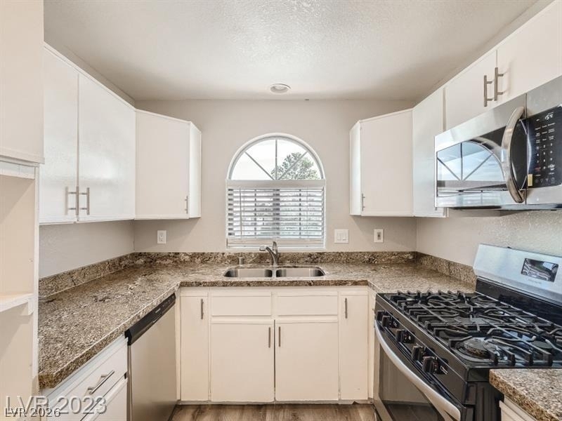 1411 Santa Margarita Street - Photo 15