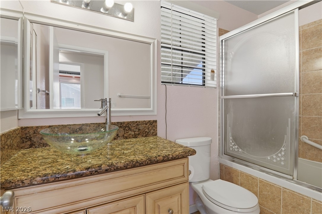 4727 Beaconsfield Street - Photo 36