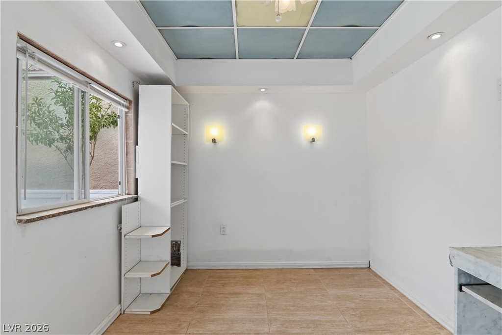 4727 Beaconsfield Street - Photo 45