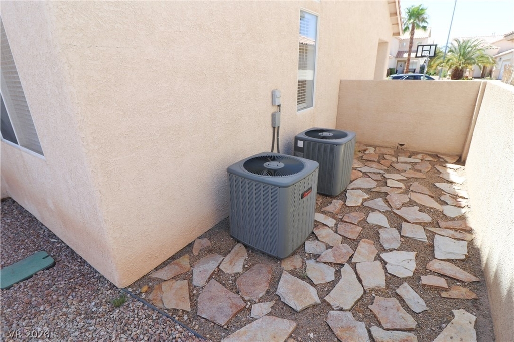 9450 Spellman Court - Photo 11