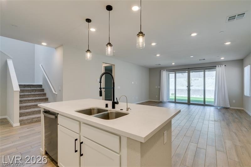 109 Medianoche Street - Photo 26