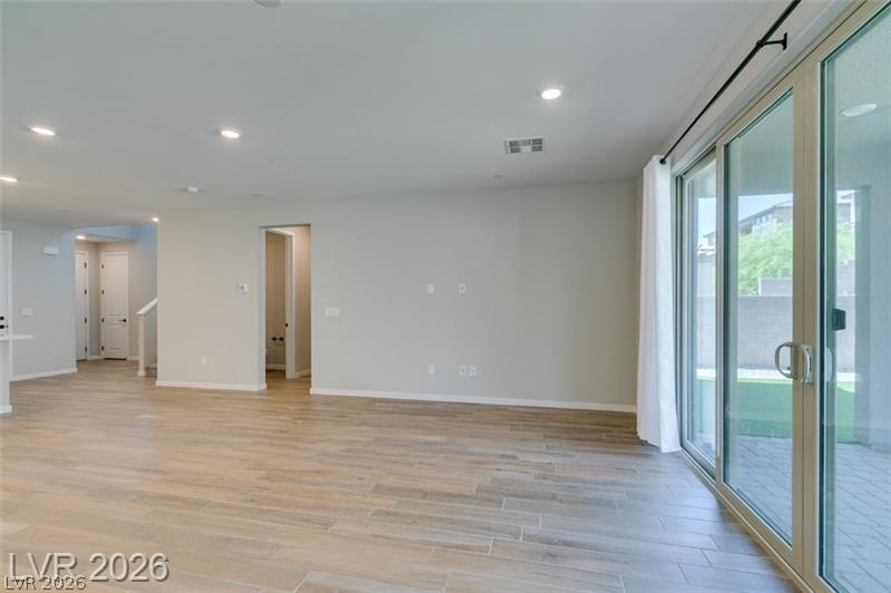 109 Medianoche Street - Photo 18