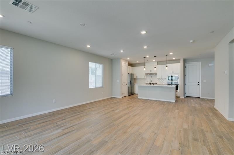 109 Medianoche Street - Photo 15
