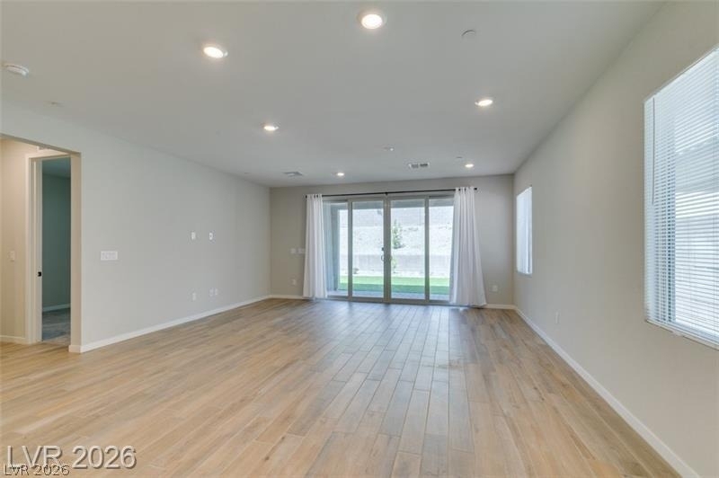 109 Medianoche Street - Photo 8