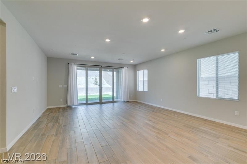109 Medianoche Street - Photo 6