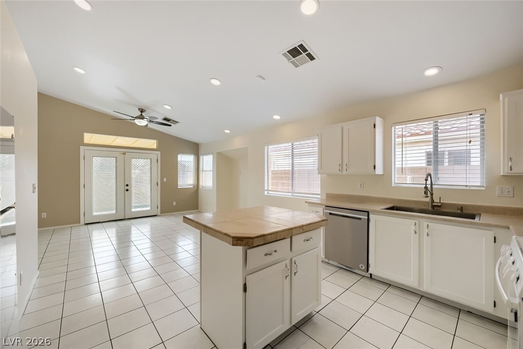 5900 Round Castle Street - Photo 6