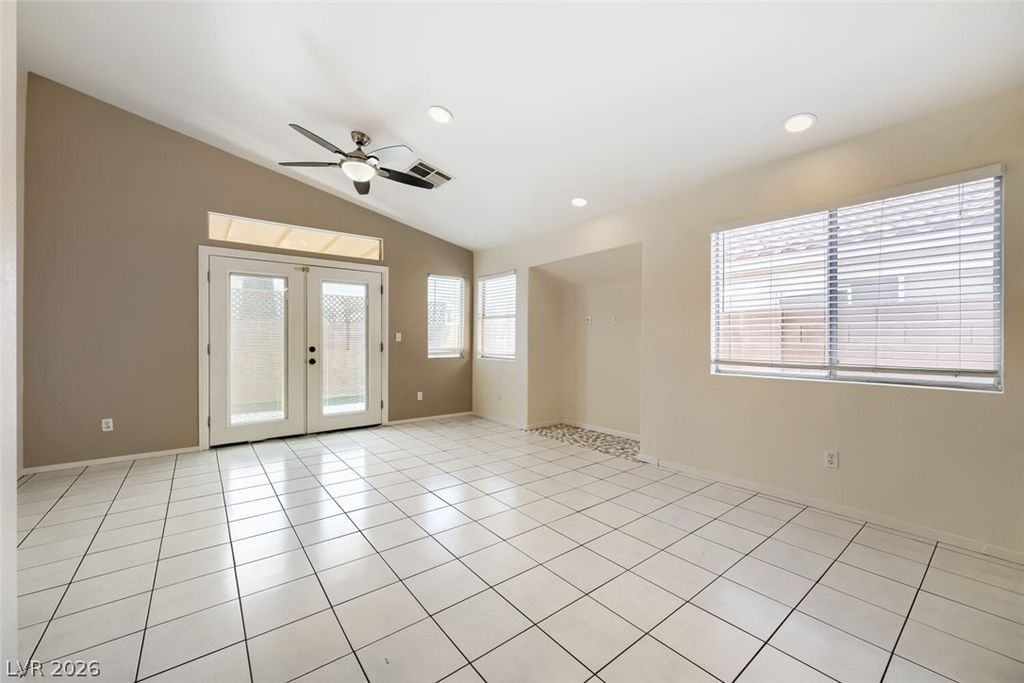 5900 Round Castle Street - Photo 8