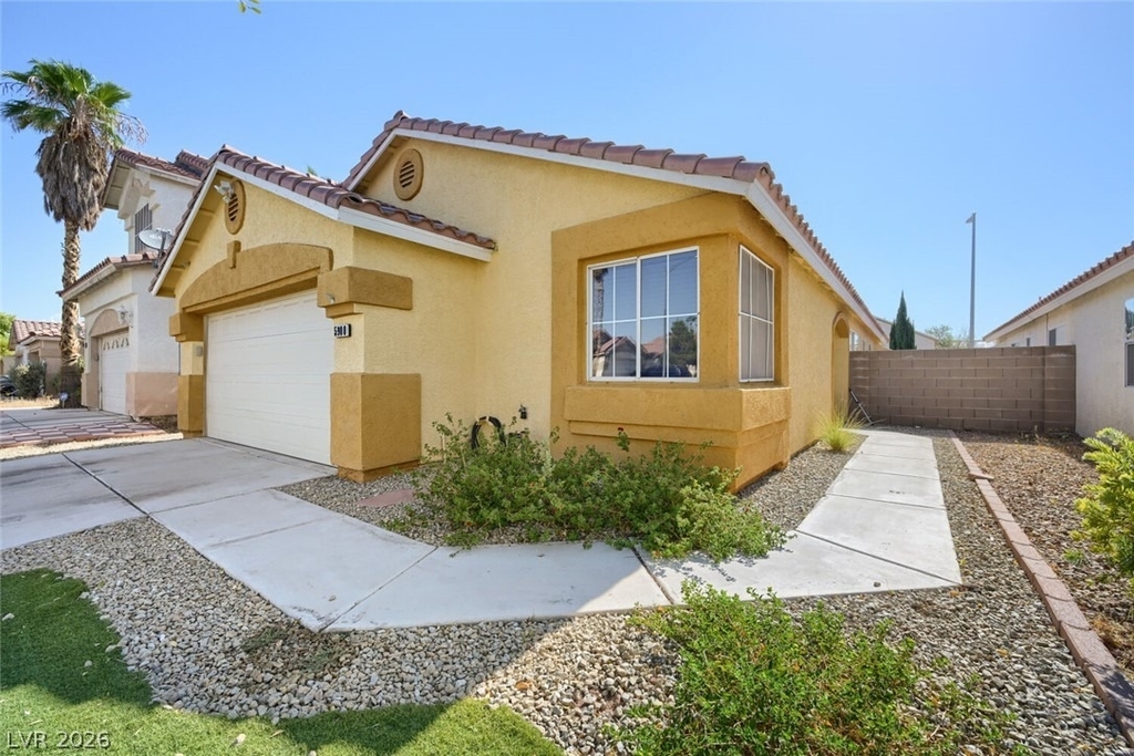 5900 Round Castle Street - Photo 0