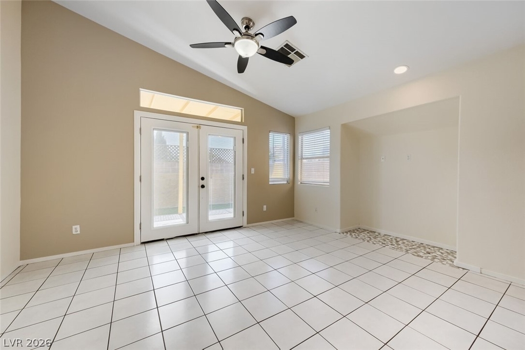 5900 Round Castle Street - Photo 2