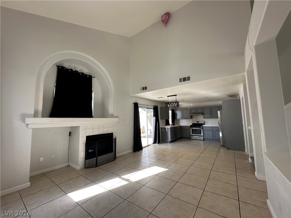 8275 Cedar Leaf Drive - Photo 4