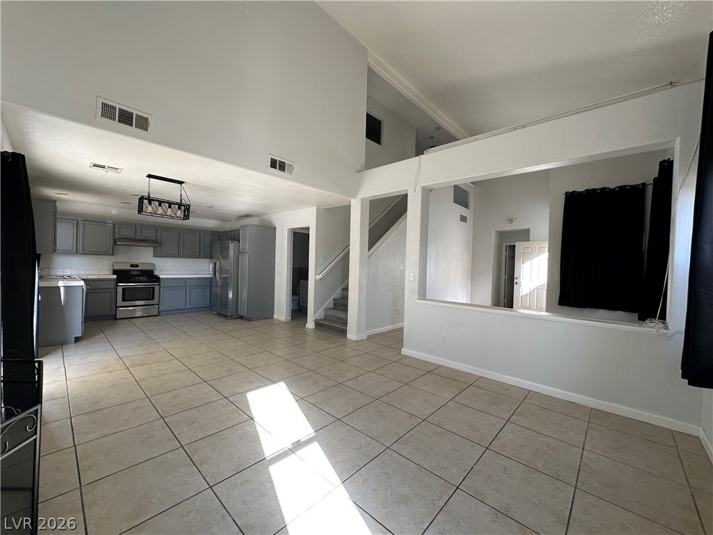 8275 Cedar Leaf Drive - Photo 5