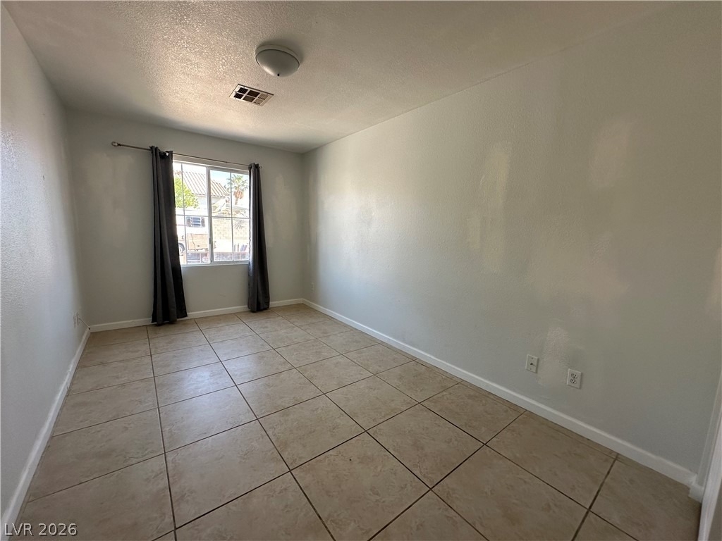8275 Cedar Leaf Drive - Photo 13