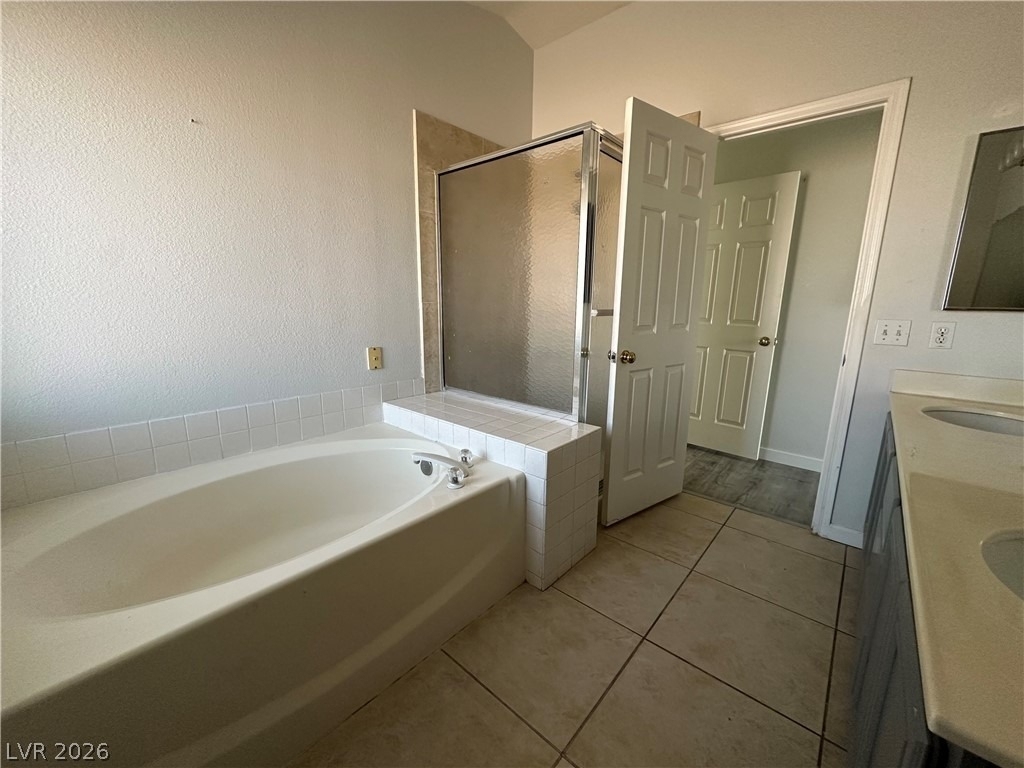 8275 Cedar Leaf Drive - Photo 22