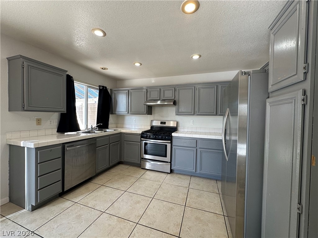 8275 Cedar Leaf Drive - Photo 7