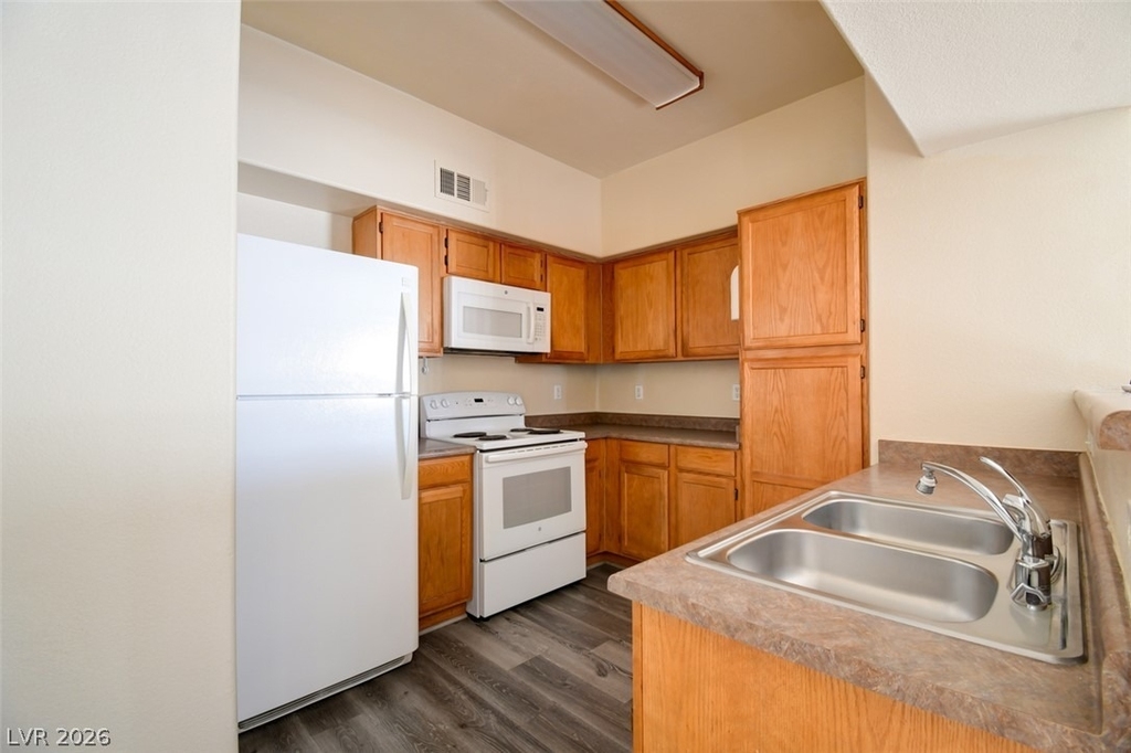 7255 W Sunset Road - Photo 5
