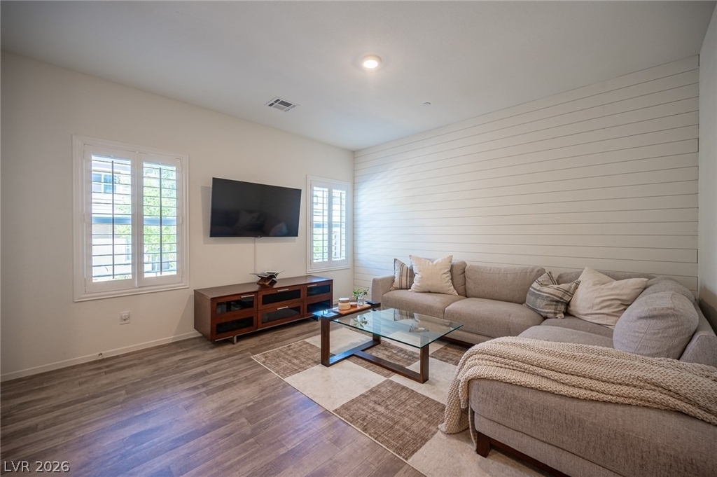 530 Gloster Avenue - Photo 4
